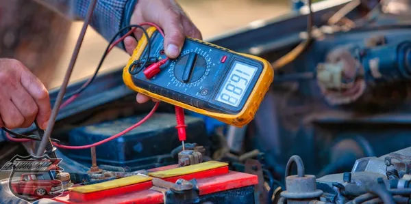 Electrical diagnostics at BZ Kustomz Mesa AZ