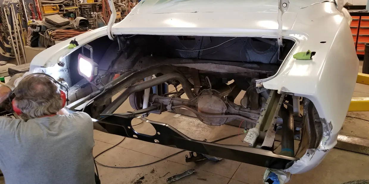 Suspension installation at BZ Kustomz Mesa AZ